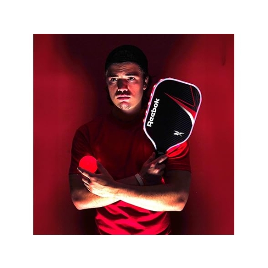 TRUNG THU & BỘ ĐÔI VỢT PICKLEBALL "THIÊN THẦN BÓNG ĐÊM" TỪ REEBOK