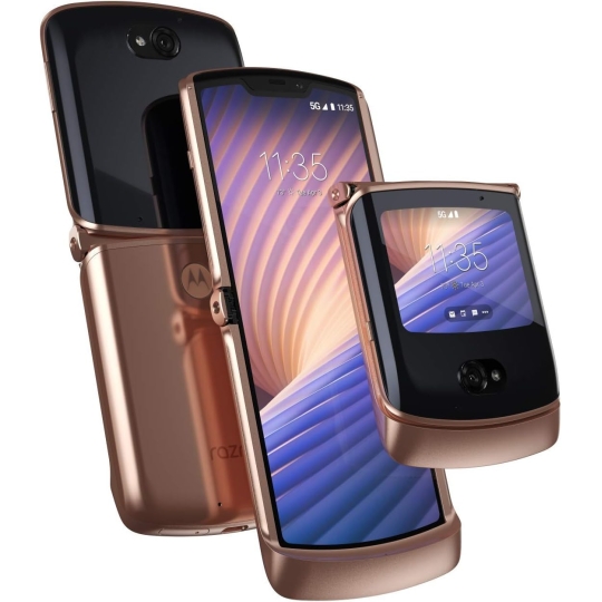 CÙNG MOTOROLA RAZR 5G ĐÓN ĐẠI LỄ