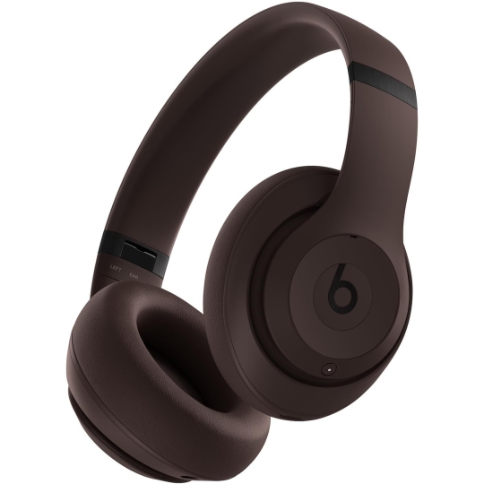 NGÀY CỦA MẸ & TAI NGHE CHỤP ĐẦU CAO CẤP NHẤT BEATS STUDIO PRO