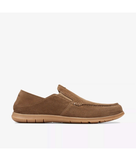TỰU TRƯỜNG & Giày da xịn từ CLARKS