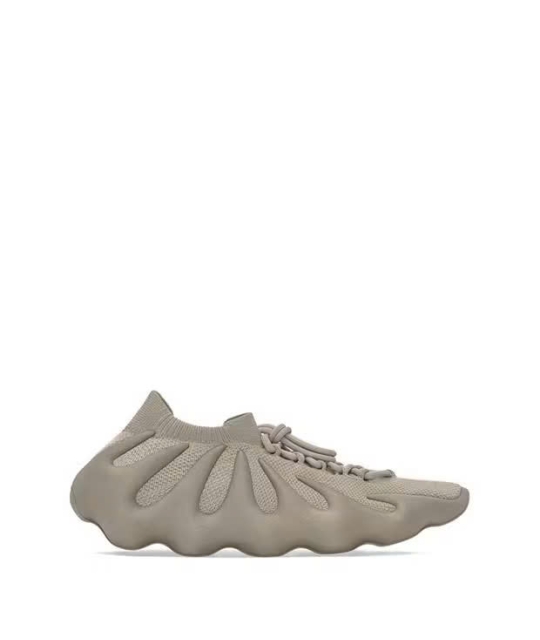 SALE TRONG NGÀY & SNEAKER NGOÀI HÀNH TINH ADIDAS YEEZY